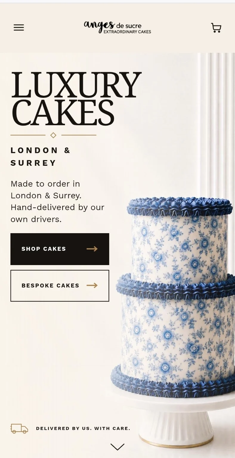 Mobile homepage of the Anges de Sucre website showing Luxury Cakes London and Surrey